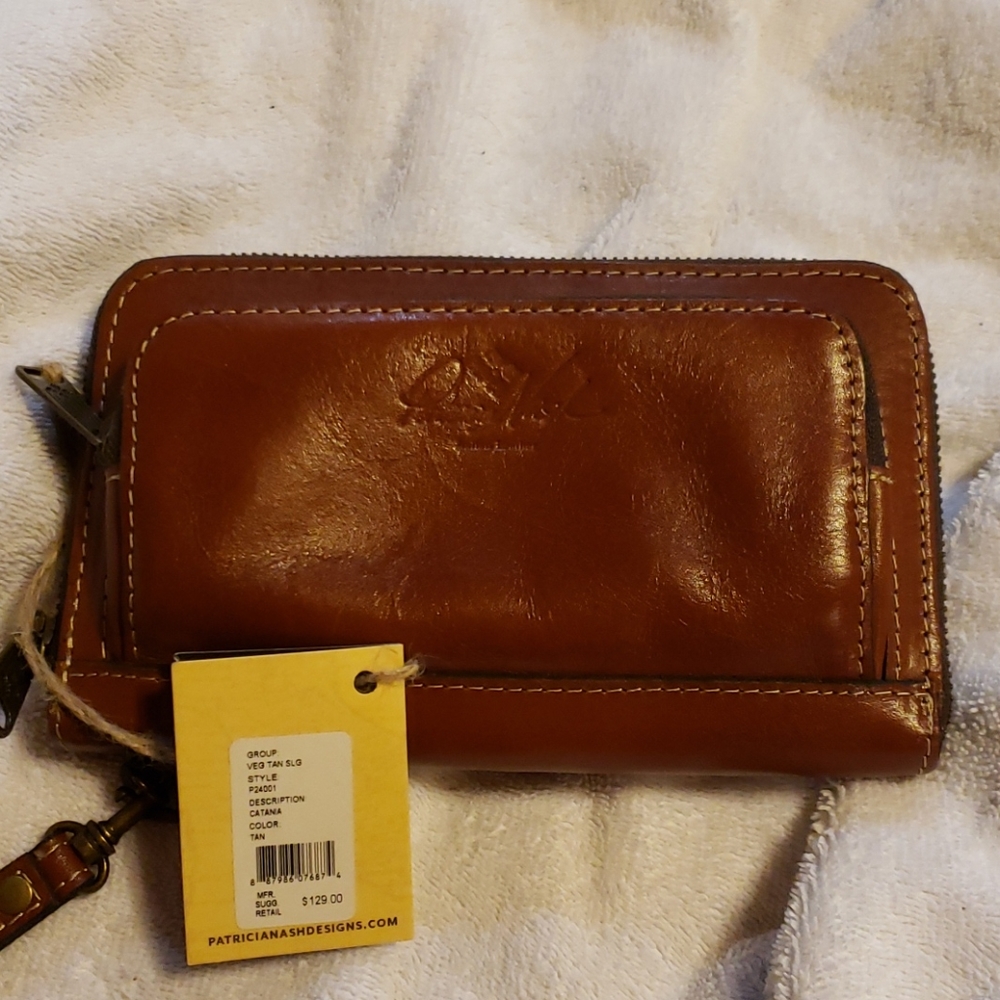 Ladies wallet Patricia Nash